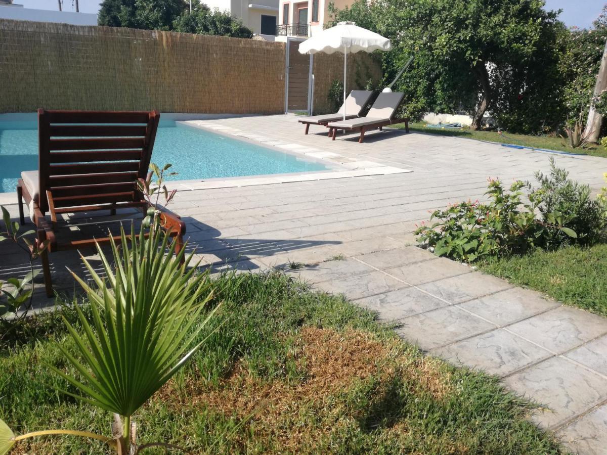 Endless Summer Pool Flat Apartment